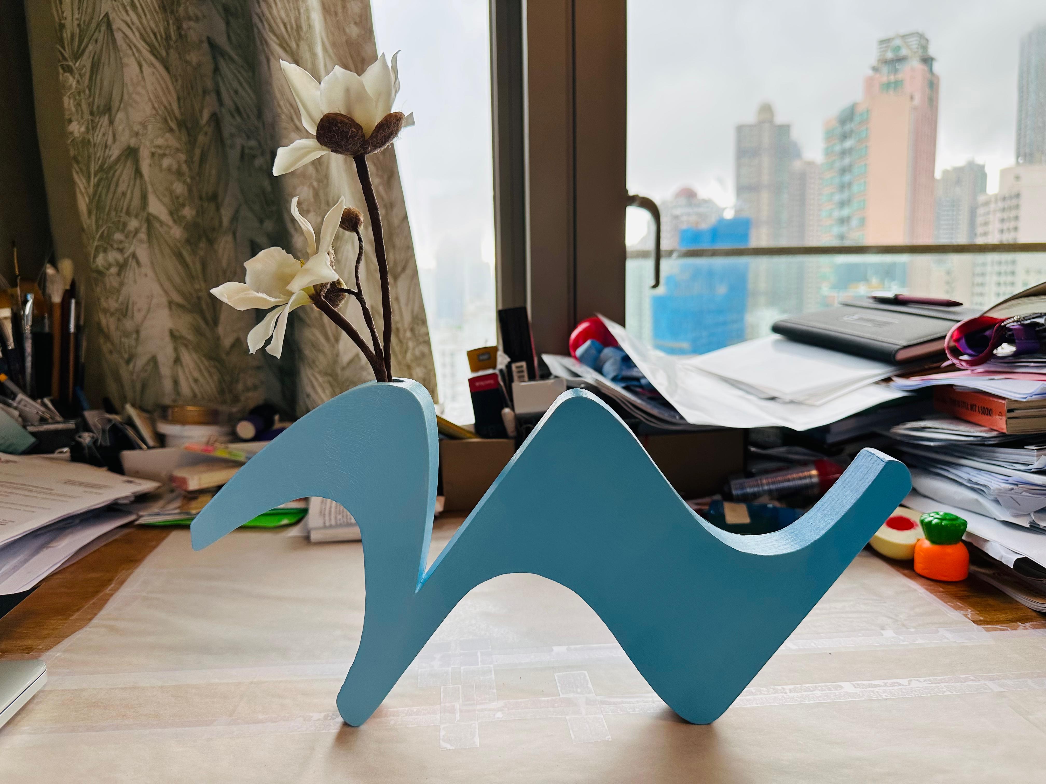 主辦方的雕塑作品,傳遞心如止水的心境,極度平靜的心態如鮮花般美麗。